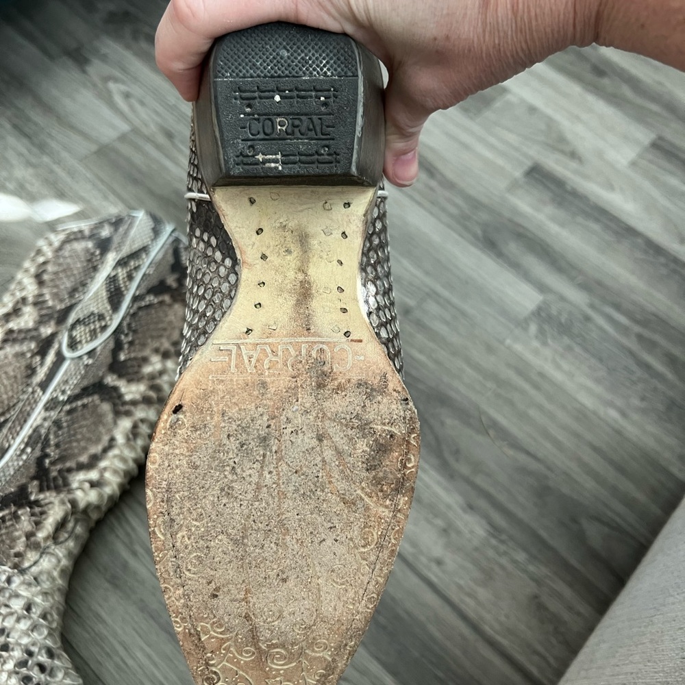 Corral Natural Python Boots Size 8 - Picture 6 of 8